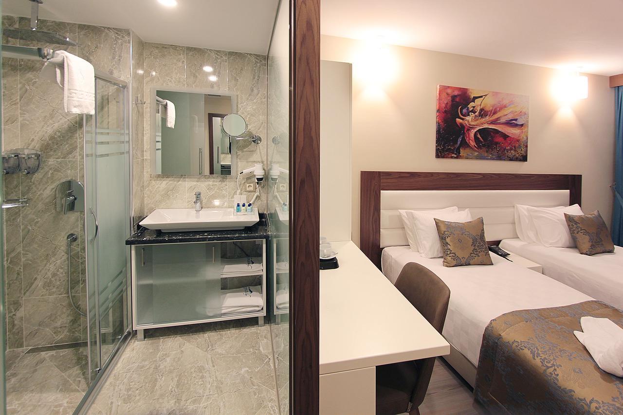 Forum Suite Otel Mersin  Exterior photo