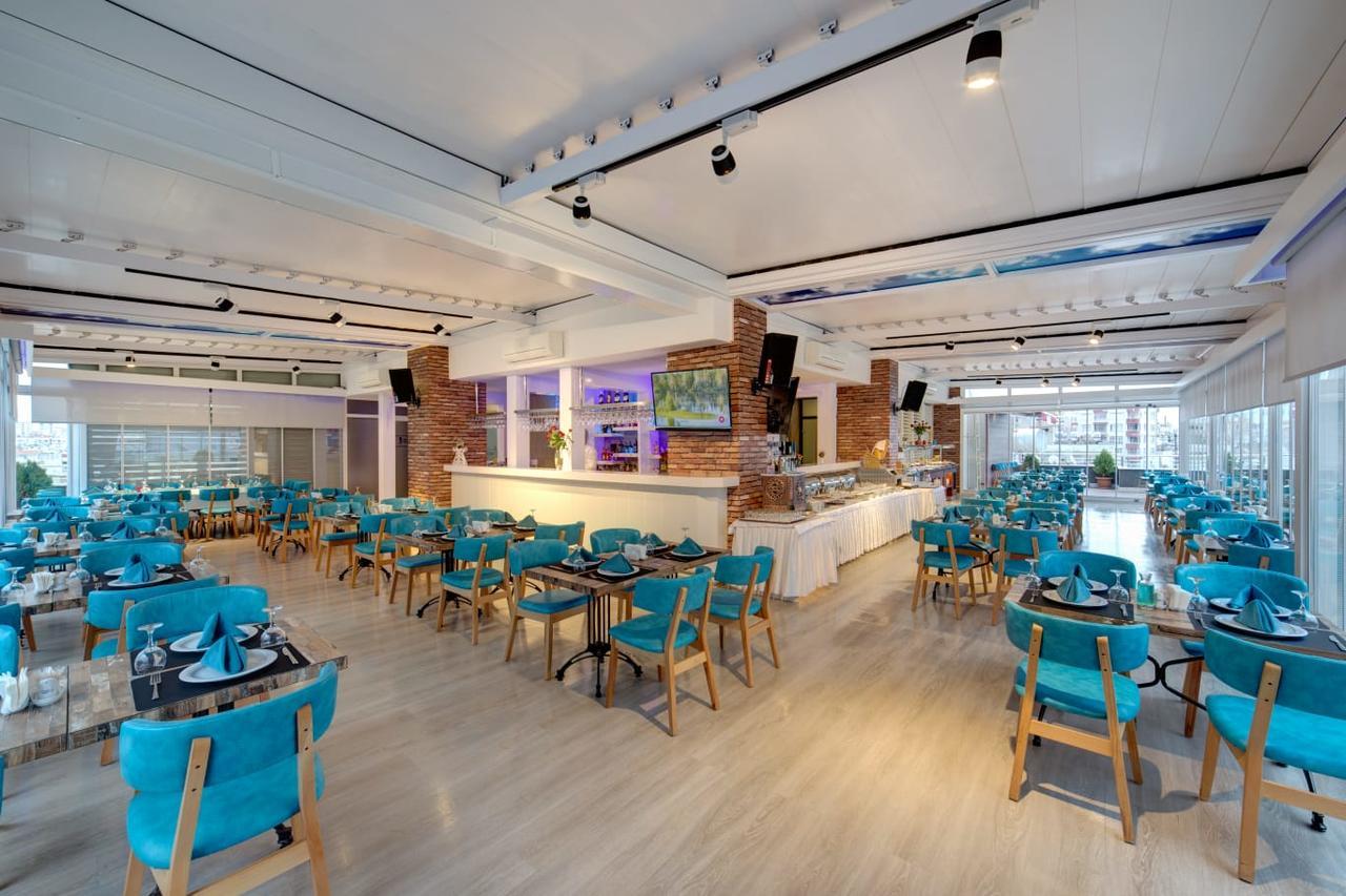 Forum Suite Otel Mersin  Exterior photo